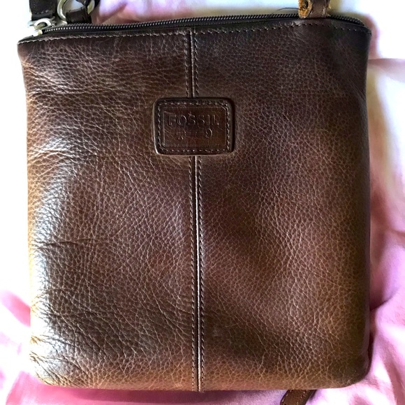 Vintage Fossil Crossbody - Picture 2 of 3